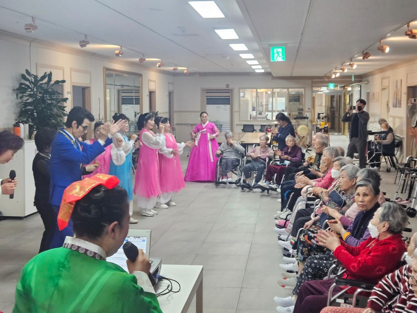 KakaoTalk_20250415_103355476_18